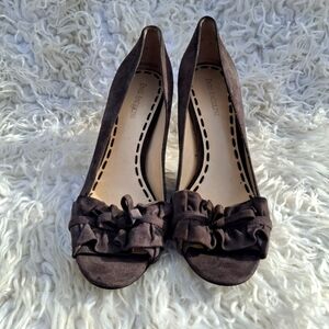 Elegant Gray Peep-Toe Heels